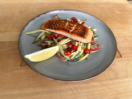 Zoodles mit Lachs in Zitronen Sahne Soße