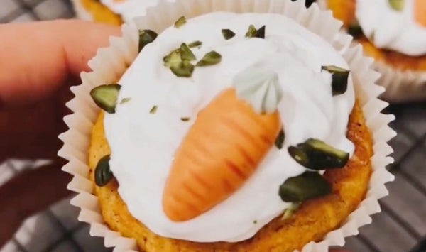 Vegane gesunde Karotten Cupcakes
