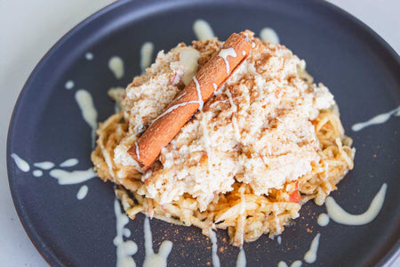 Apfel-Zimt Polenta mit Rosinen