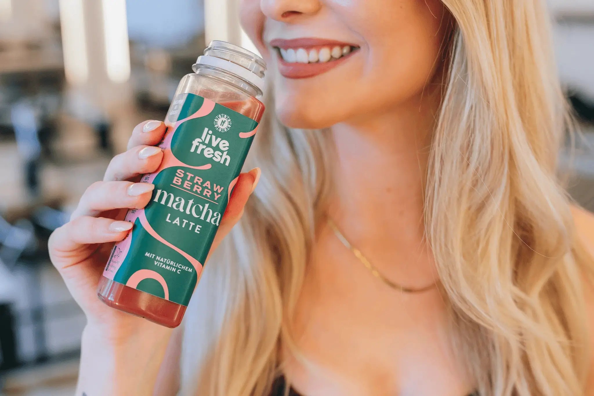 Matcha Latte – Strawberry – 250 ml